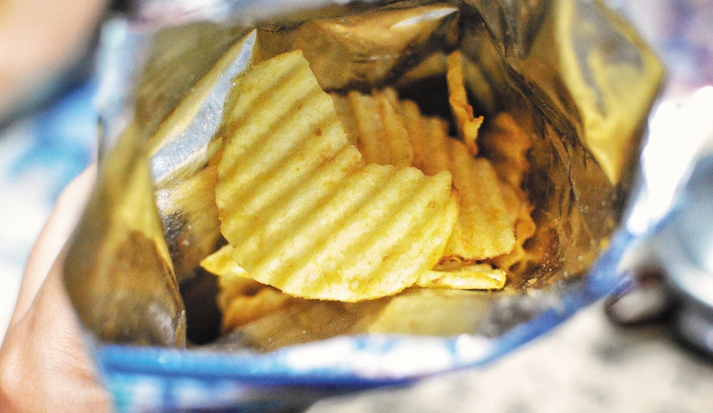 ¿Comer menos ultraprocesados es solo su responsabilidad? Quizá no