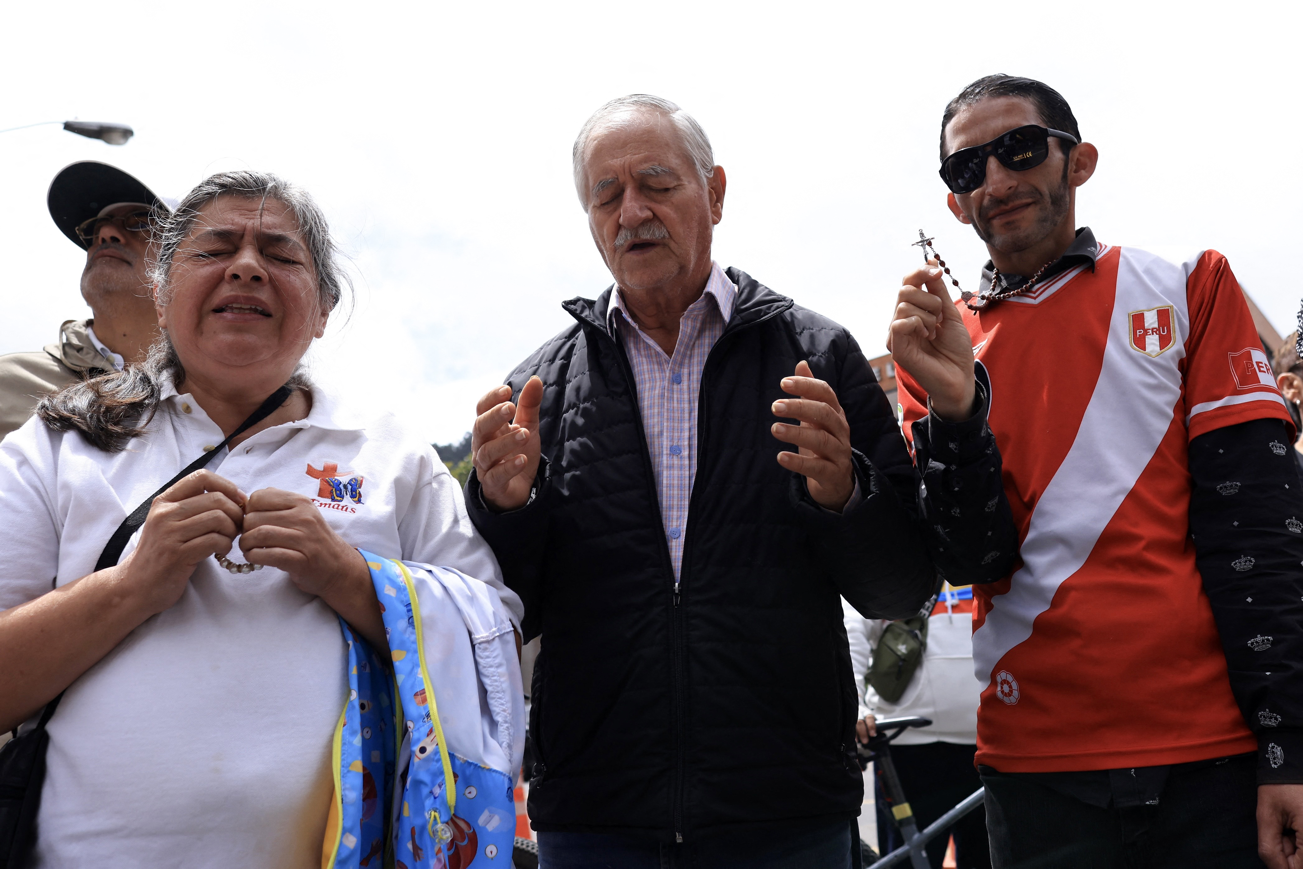 Marcha rechazo atentado Miguel Uribe
