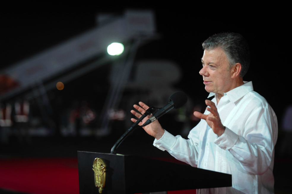 “El papa nos dejó unas reflexiones muy profundas”: presidente Santos