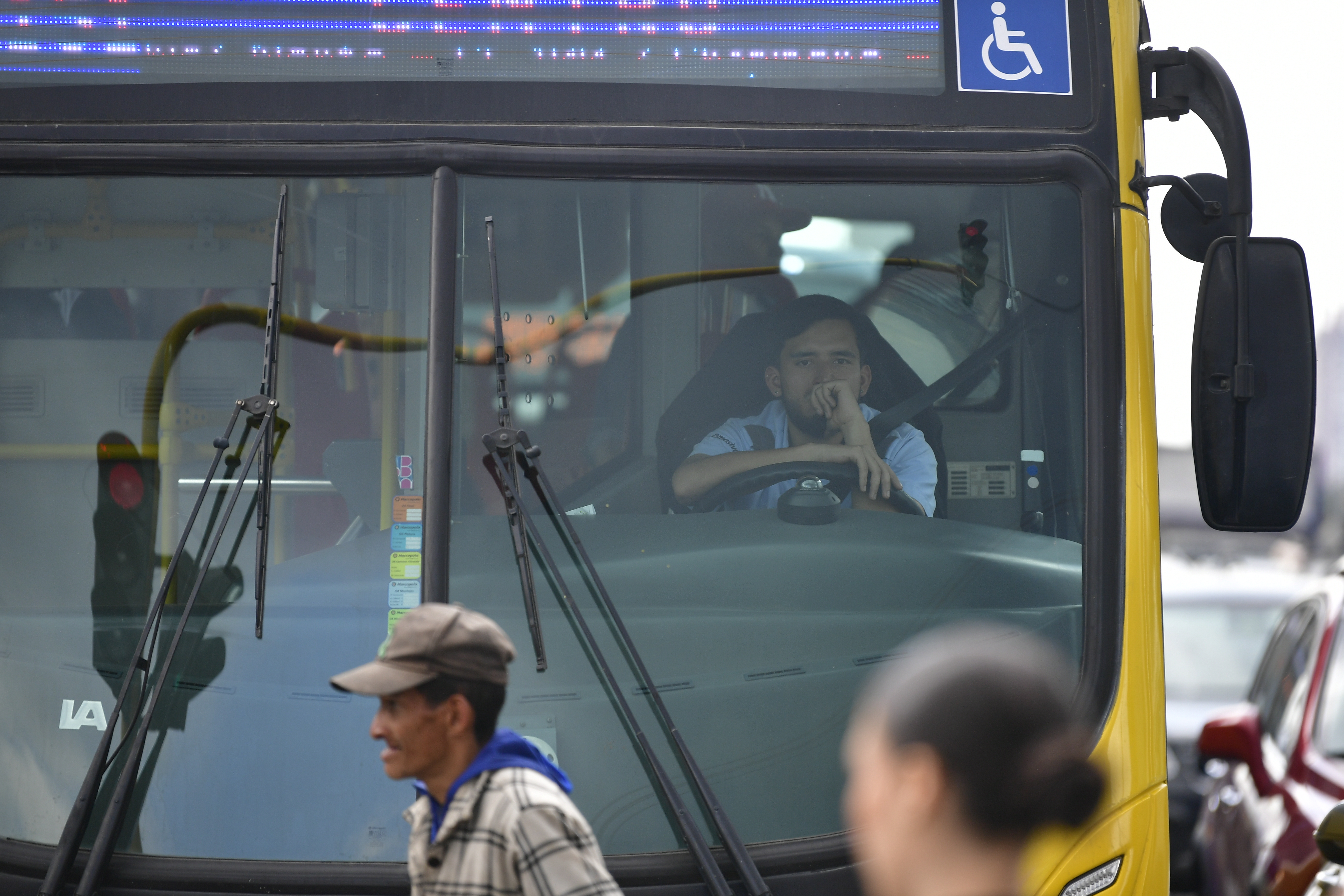 Movilidad hoy, 3 de marzo: evacuan TransMicable por alerta de tormenta