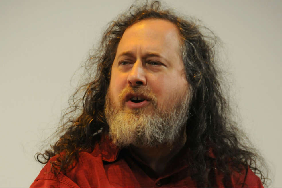 ‘No soy un pirata… soy un santo’: Richard Stallman, el padre del software libre