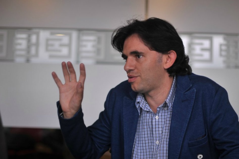 “Chateo, luego existo”, la serie que se grabó con celular