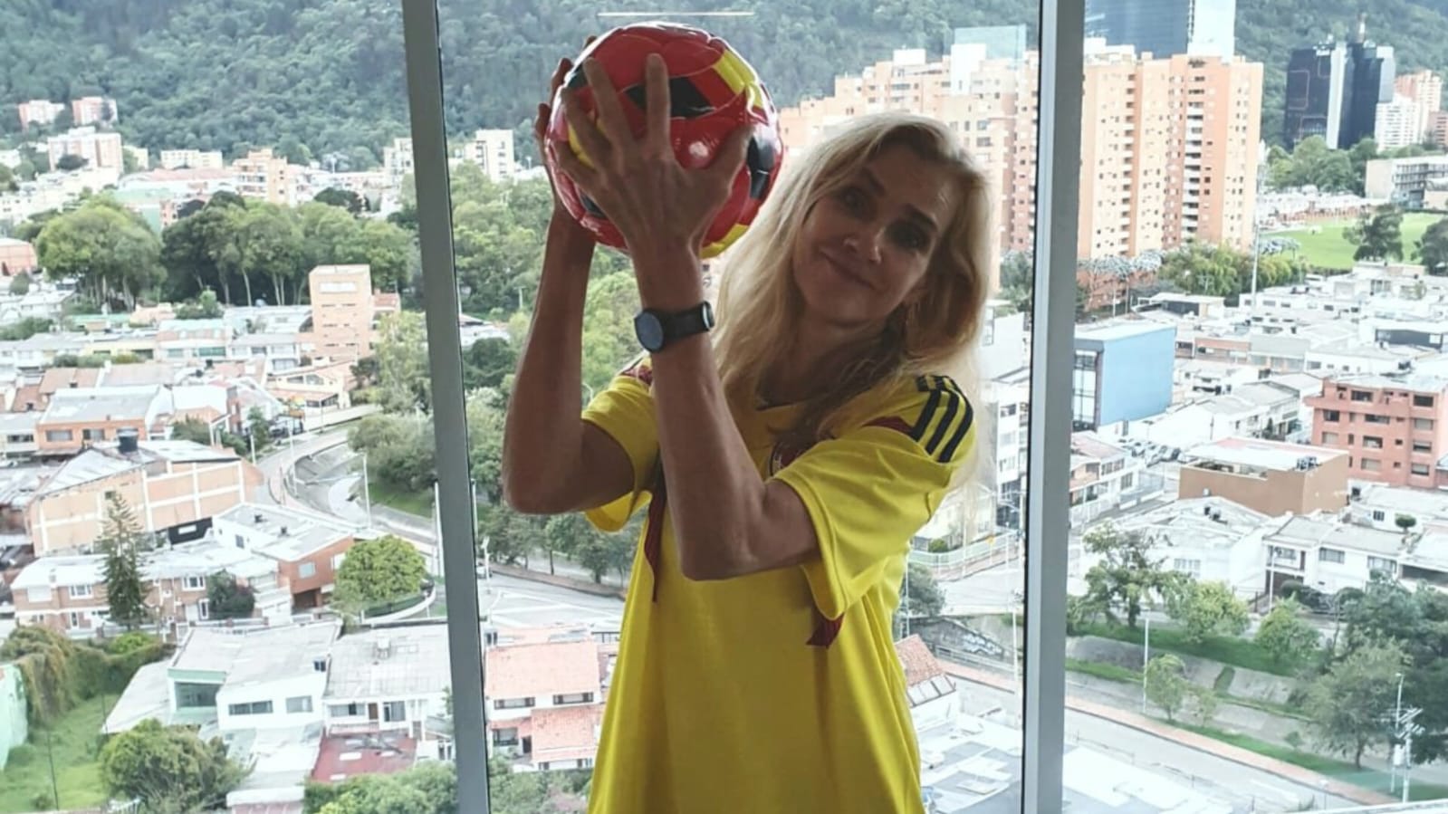 “Espero no me quiten mi camiseta de la selección”: embajadora de Alemania