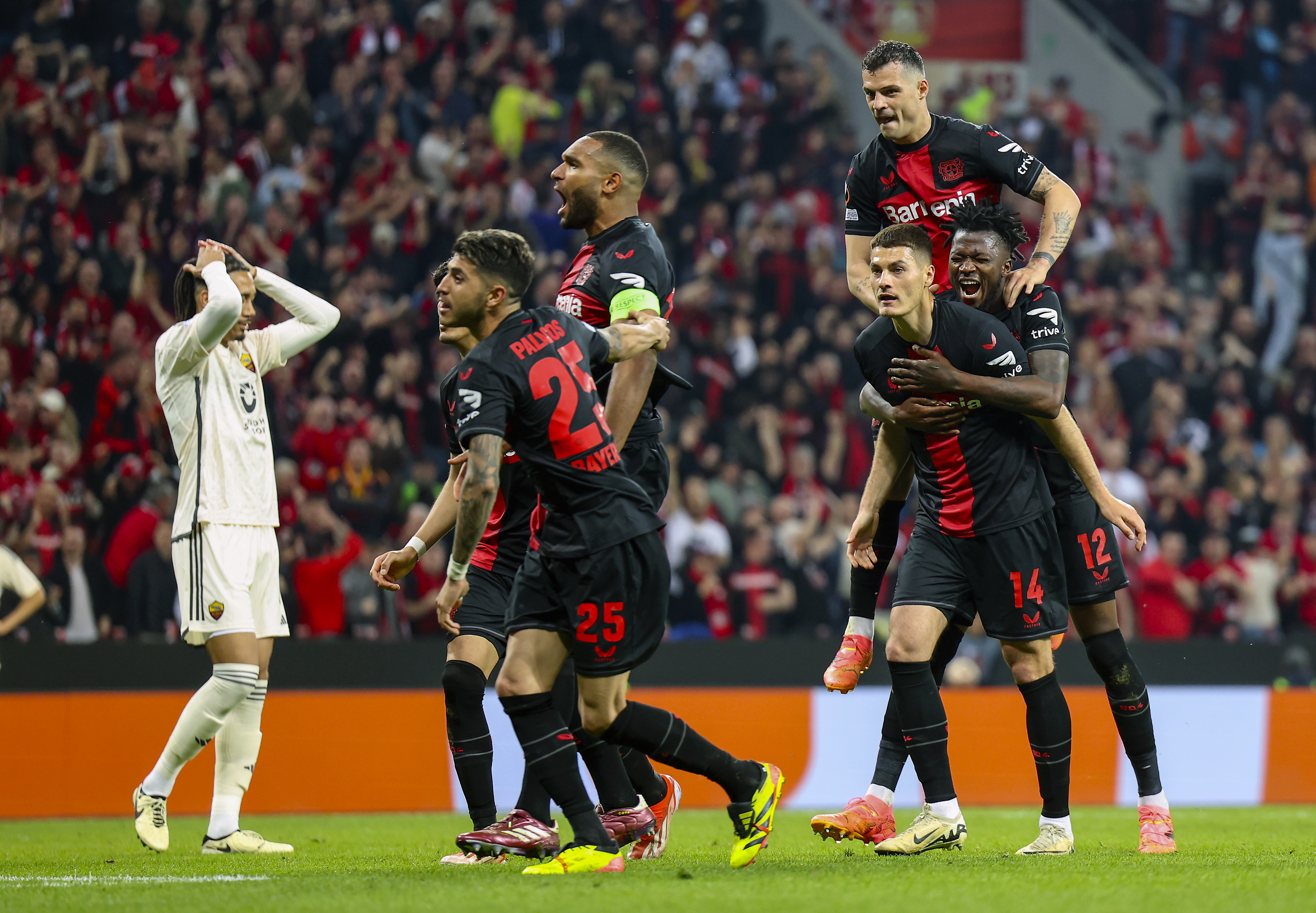 Leverkusen regalará tatuajes a sus aficionados para inmortalizar la temporada