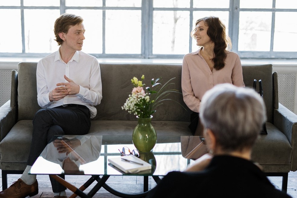 ¿Por qué es mejor acudir a terapia en el noviazgo que en el matrimonio?