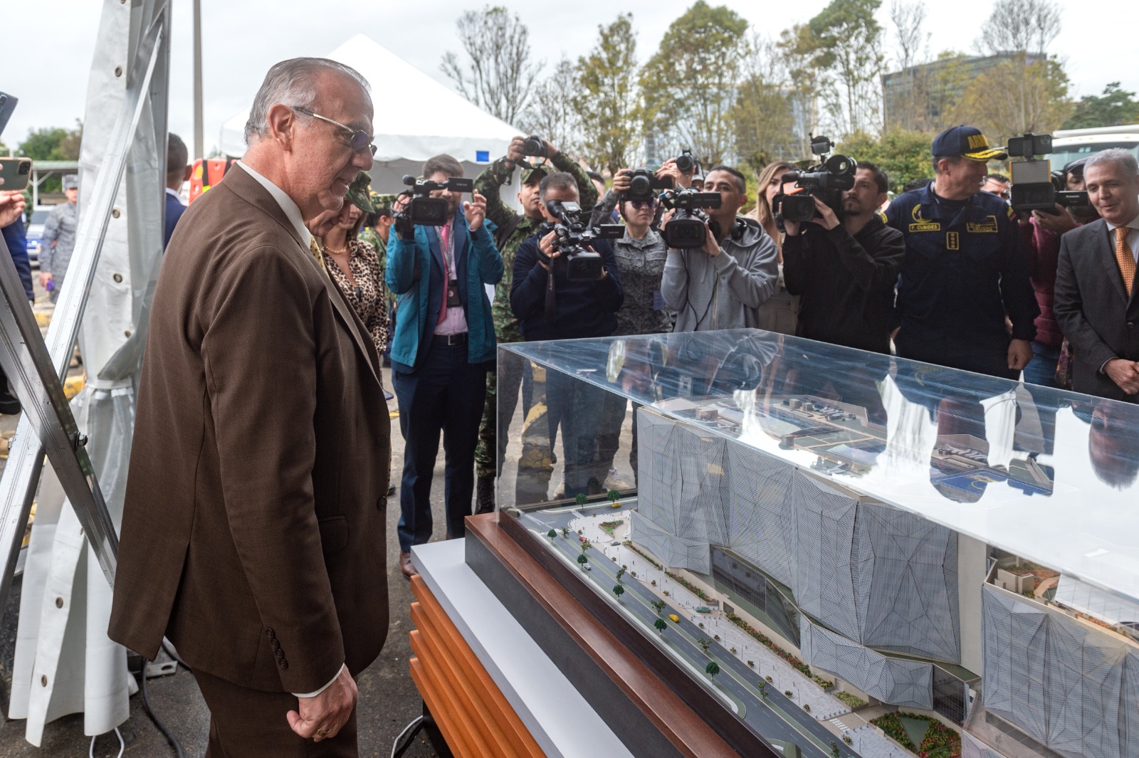 Inicia la construcción del nuevo edificio del Ministerio de Defensa