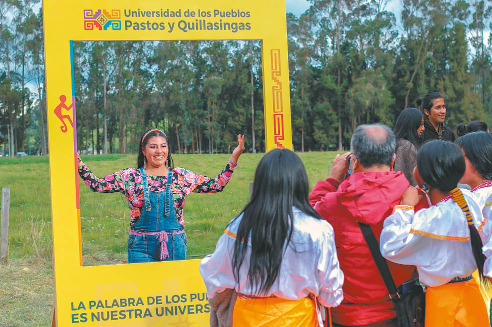 Universidad de los Pueblos Pastos
