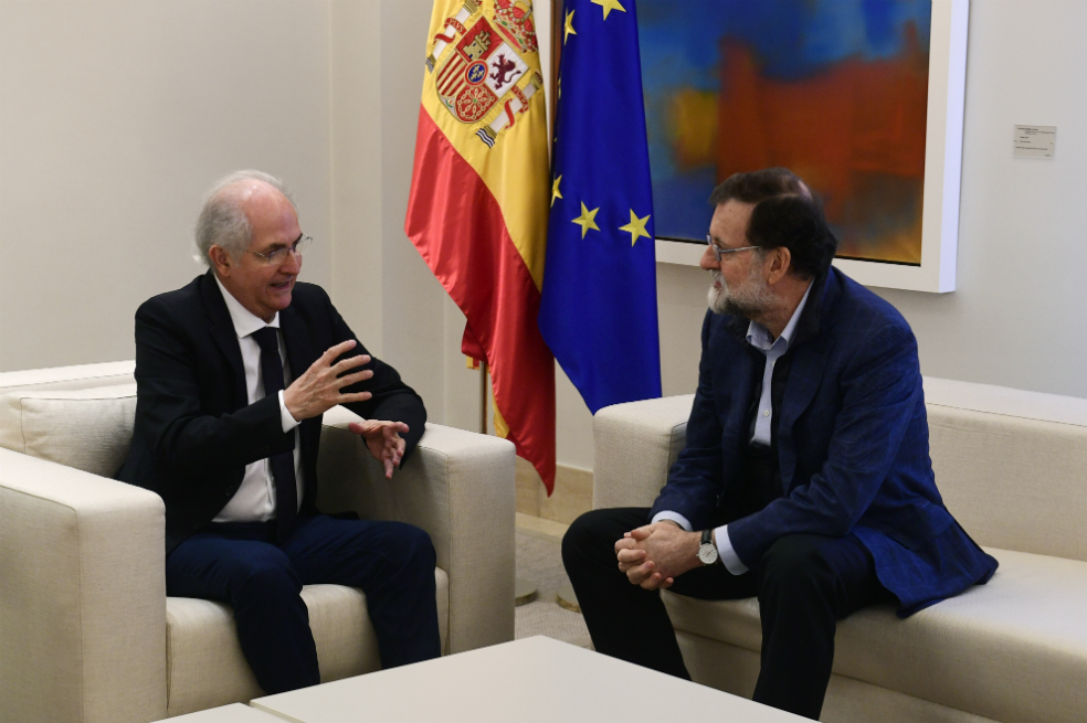 Ledezma llega a Madrid y se reúne con Mariano Rajoy