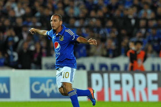 Mayer Candelo lideró el triunfo de Millonarios ante Junior en Barranquilla