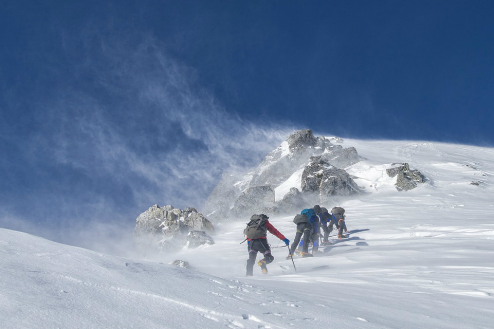 Al menos cuatro muertos por un alud en los Alpes franceses