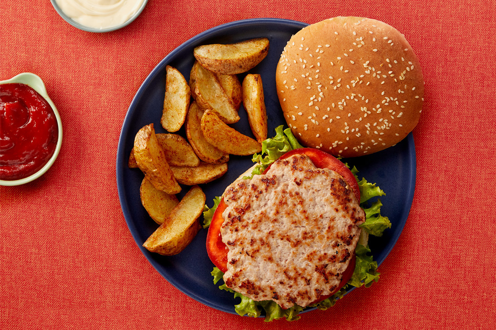Hamburguesa clásica con aguacate.