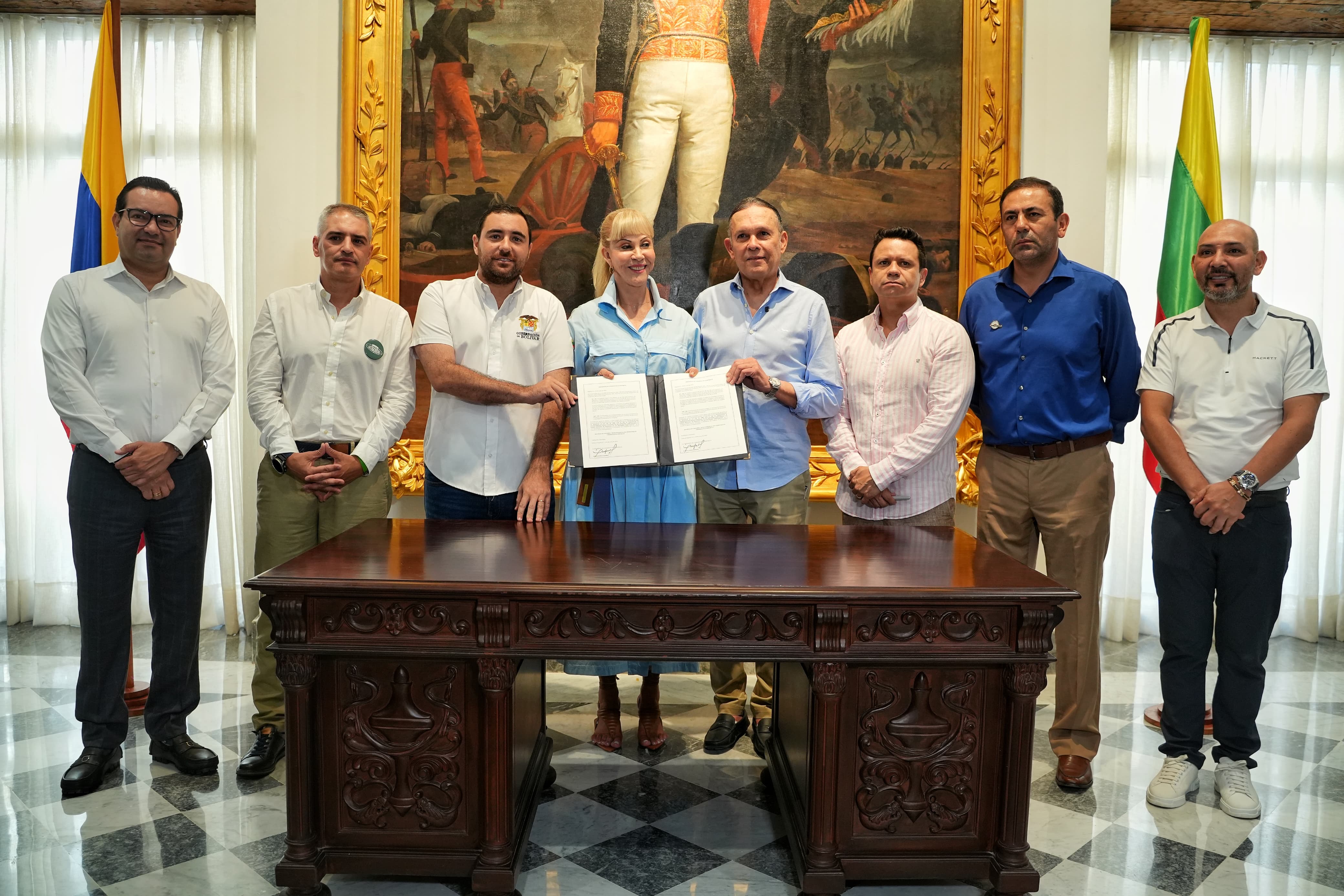 Cepeda sancionó otra ley con objeciones de Petro: esta vez es sobre pensiones