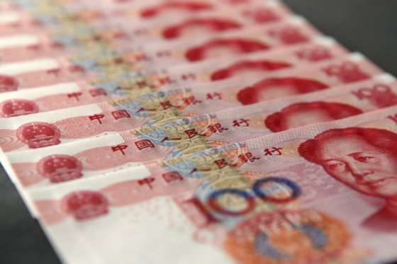 FMI retrasa inclusión del yuan en su cesta de divisas hasta octubre de 2016