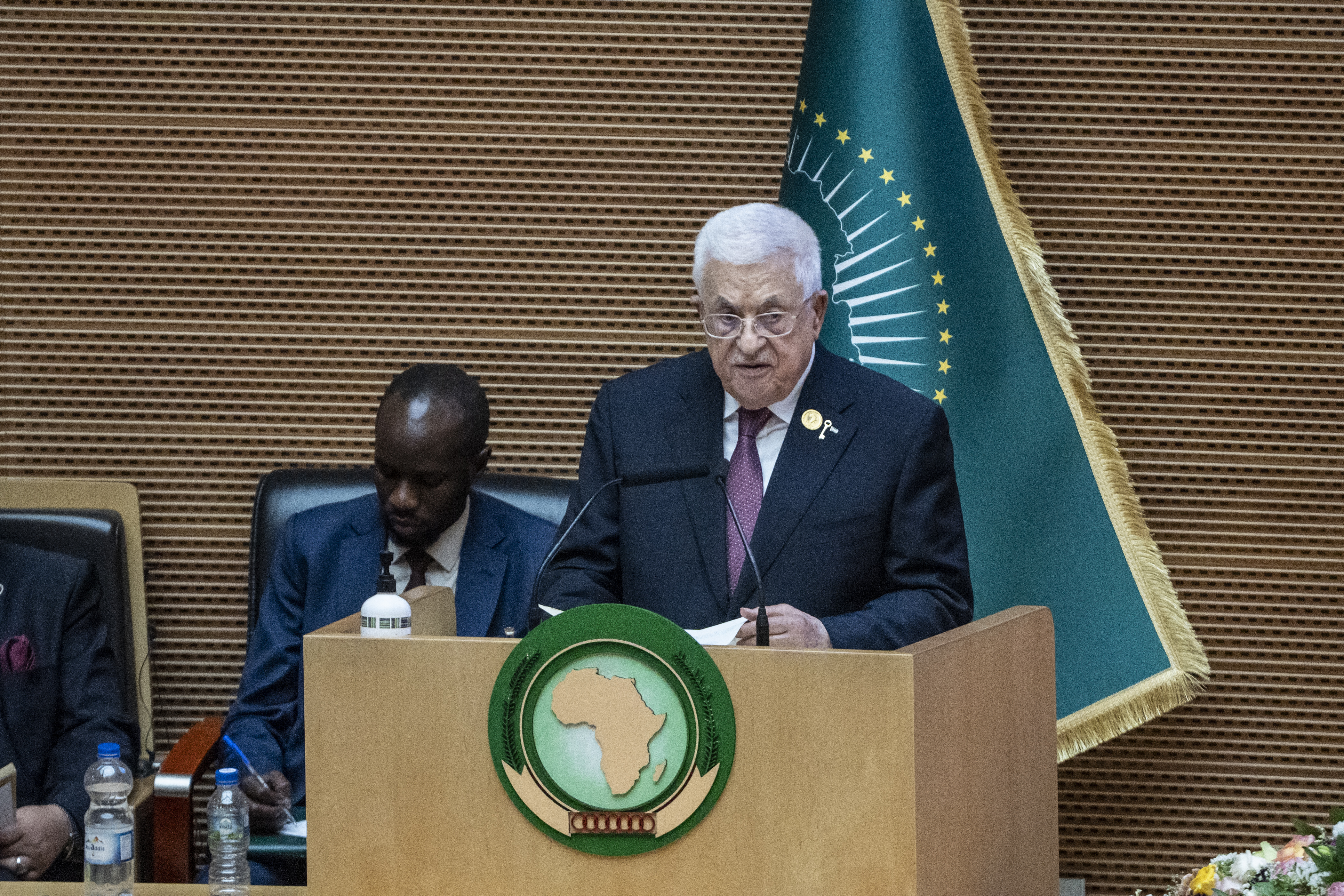 El rival político de Hamás podría entrar a administrar Gaza si complace a EE. UU. e Israel