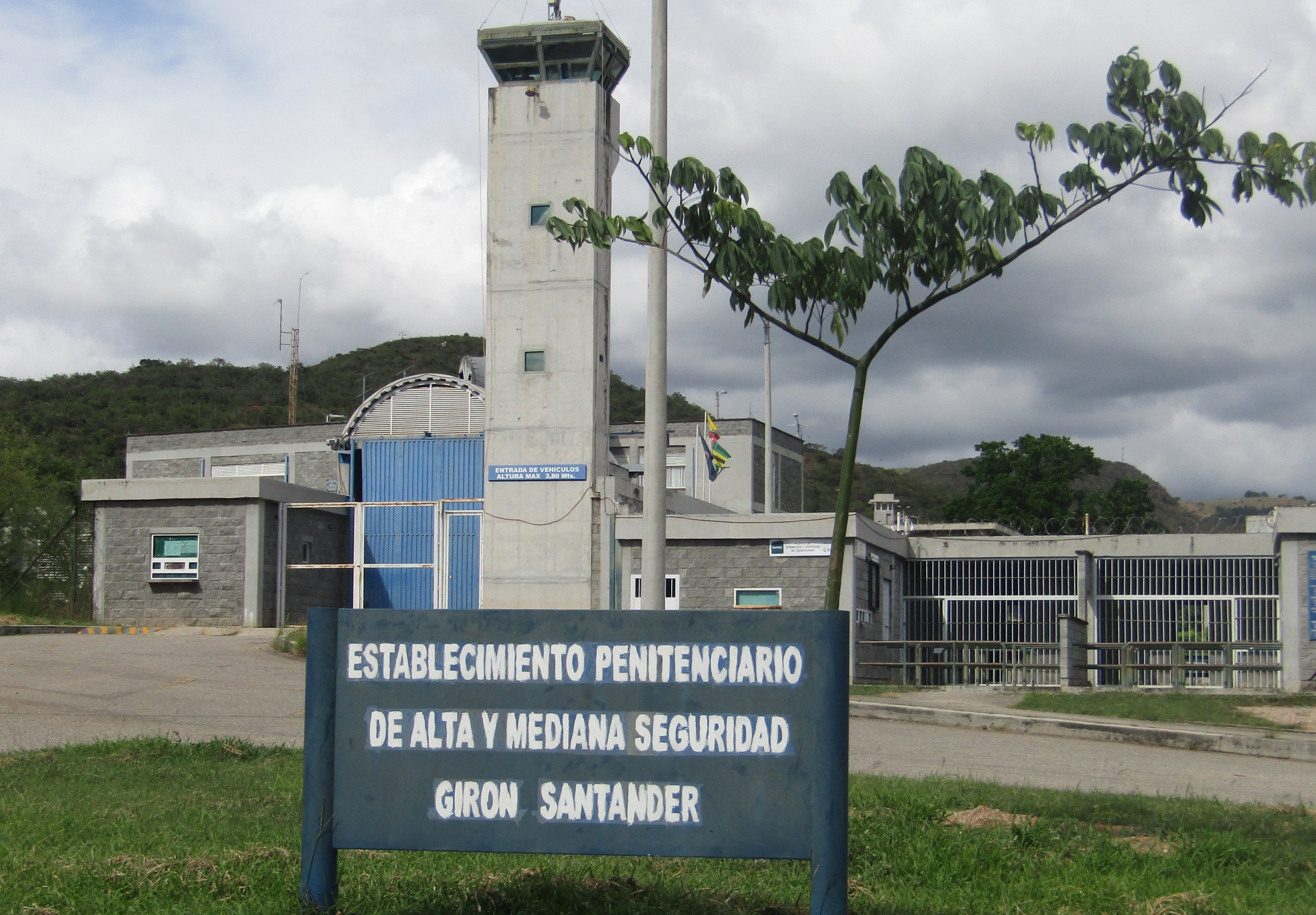 Internos de la cárcel de Palogordo (Santander), en huelga de hambre