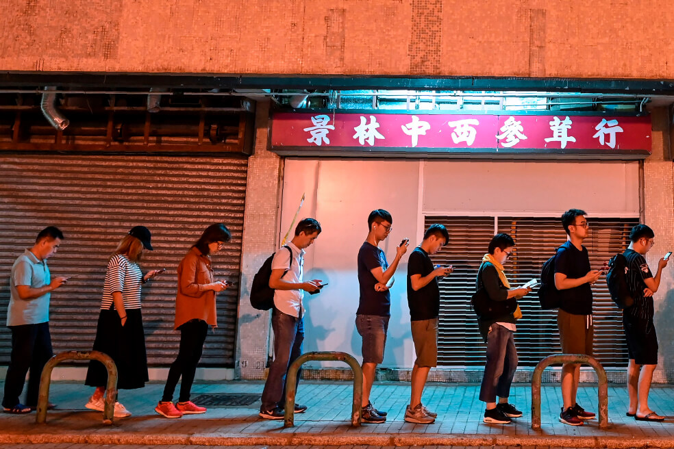 Hong Kong: esto pasa cuando muchas personas salen a votar en las elecciones