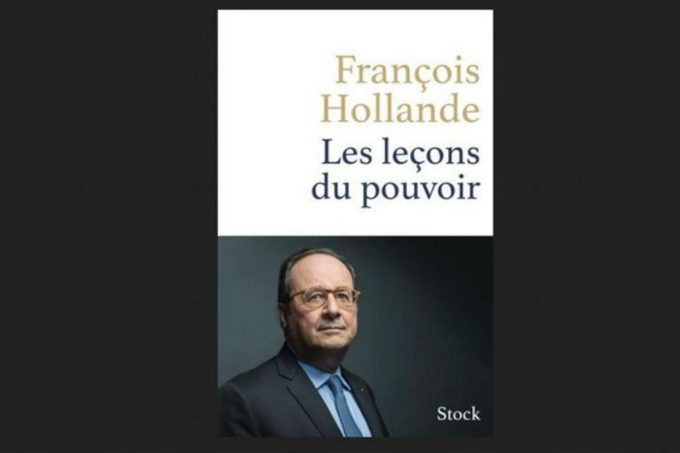 François Hollande, estrella inesperada de las librerías francesas