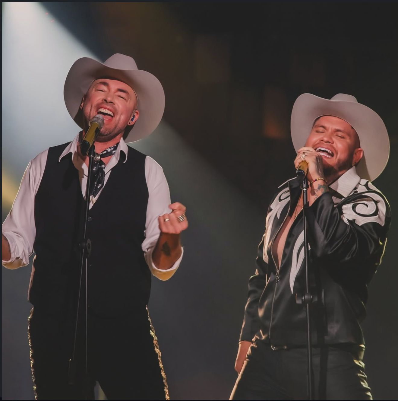 Santiago Cruz y Miller Sebastián