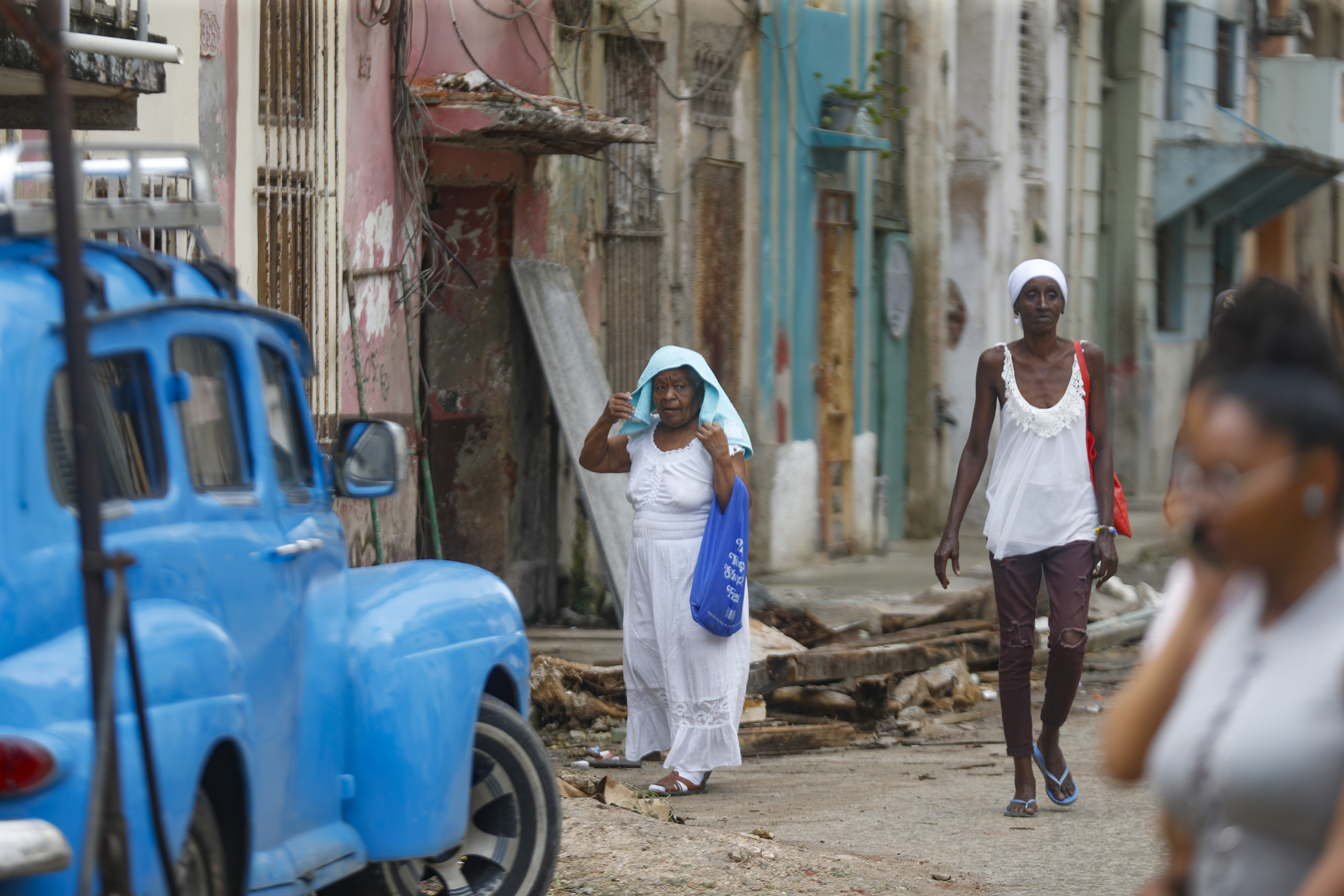 Cuba recupera la luz: más del 70 % de la isla ya tiene electricidad