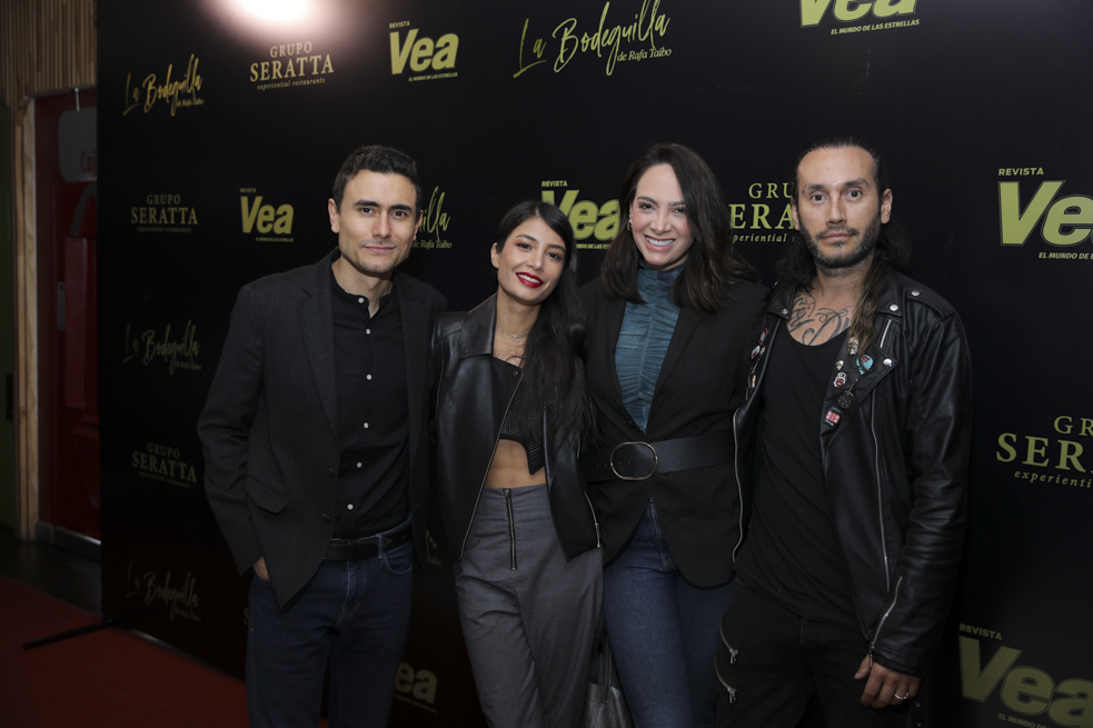 Sebastián Morxx, Pamela Vallejo, Laura Herrera y Durán