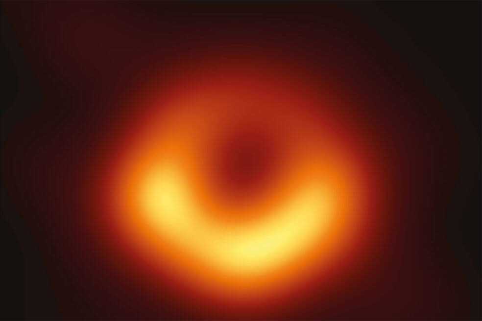 ¿Qué revela la primera imagen de un agujero negro?