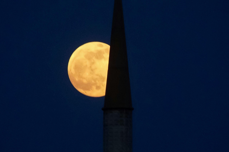 Ritual para hacer en la luna llena de diciembre 2024: traería las mejores energías