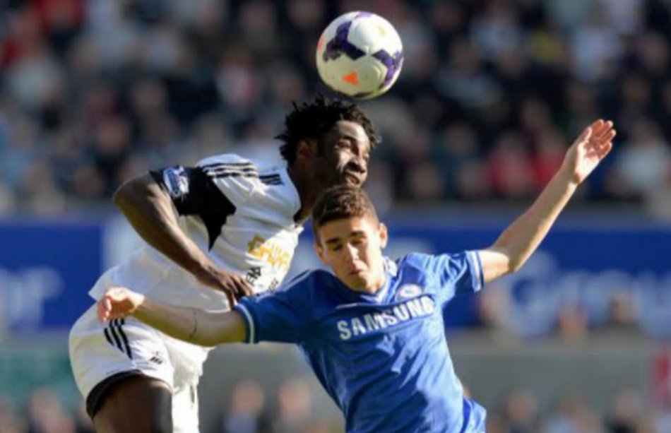 Chelsea continúa al acecho del Liverpool