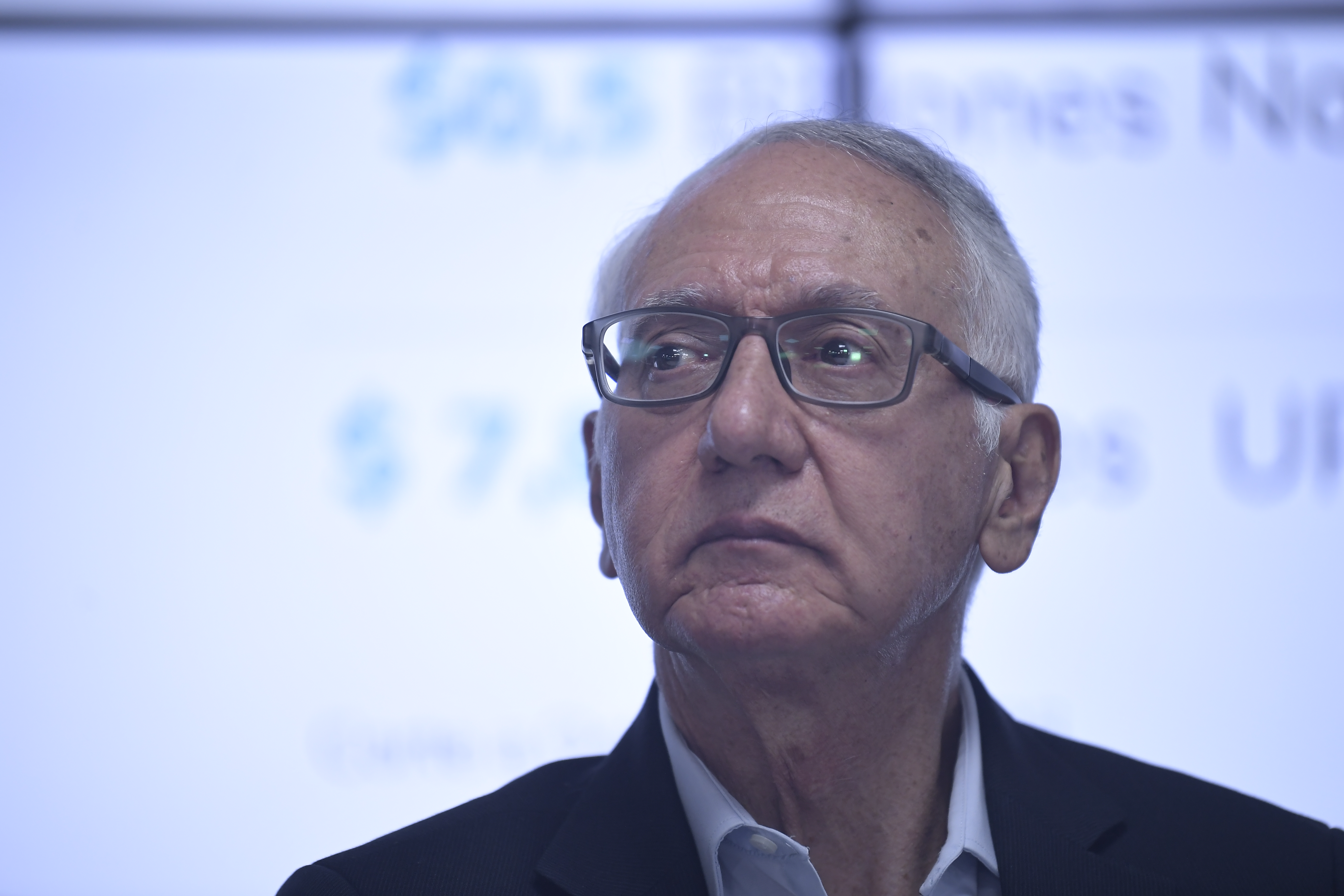 La salud entra a 2026 entre ajustes de la UPC, inflación y salario mínimo