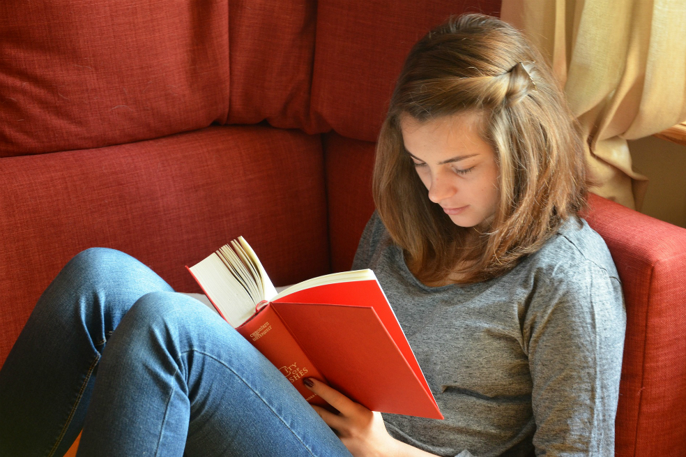 ¿La adolescencia debería terminar a los 24 años?