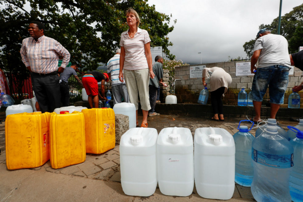 Ciudad del Cabo extiende hasta julio su margen para quedarse sin agua
