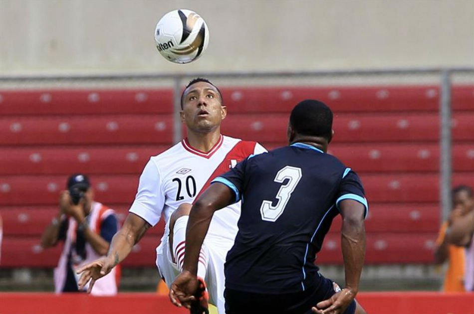 Perú gana 2-1 a Panamá en partido amistoso