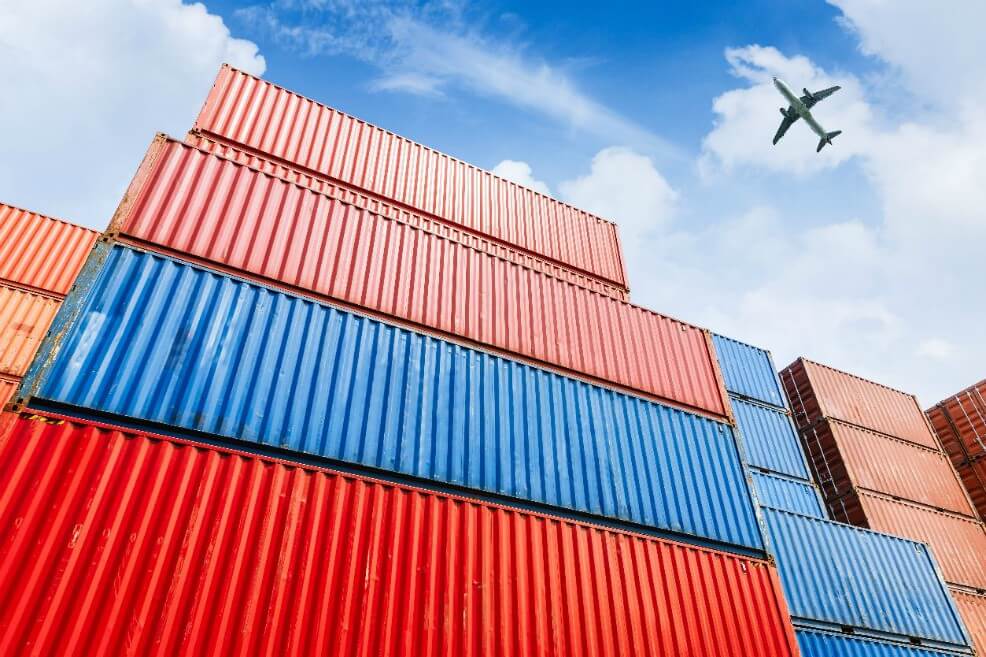 Importaciones crecieron 5 % en julio por aumento en producción manufacturera