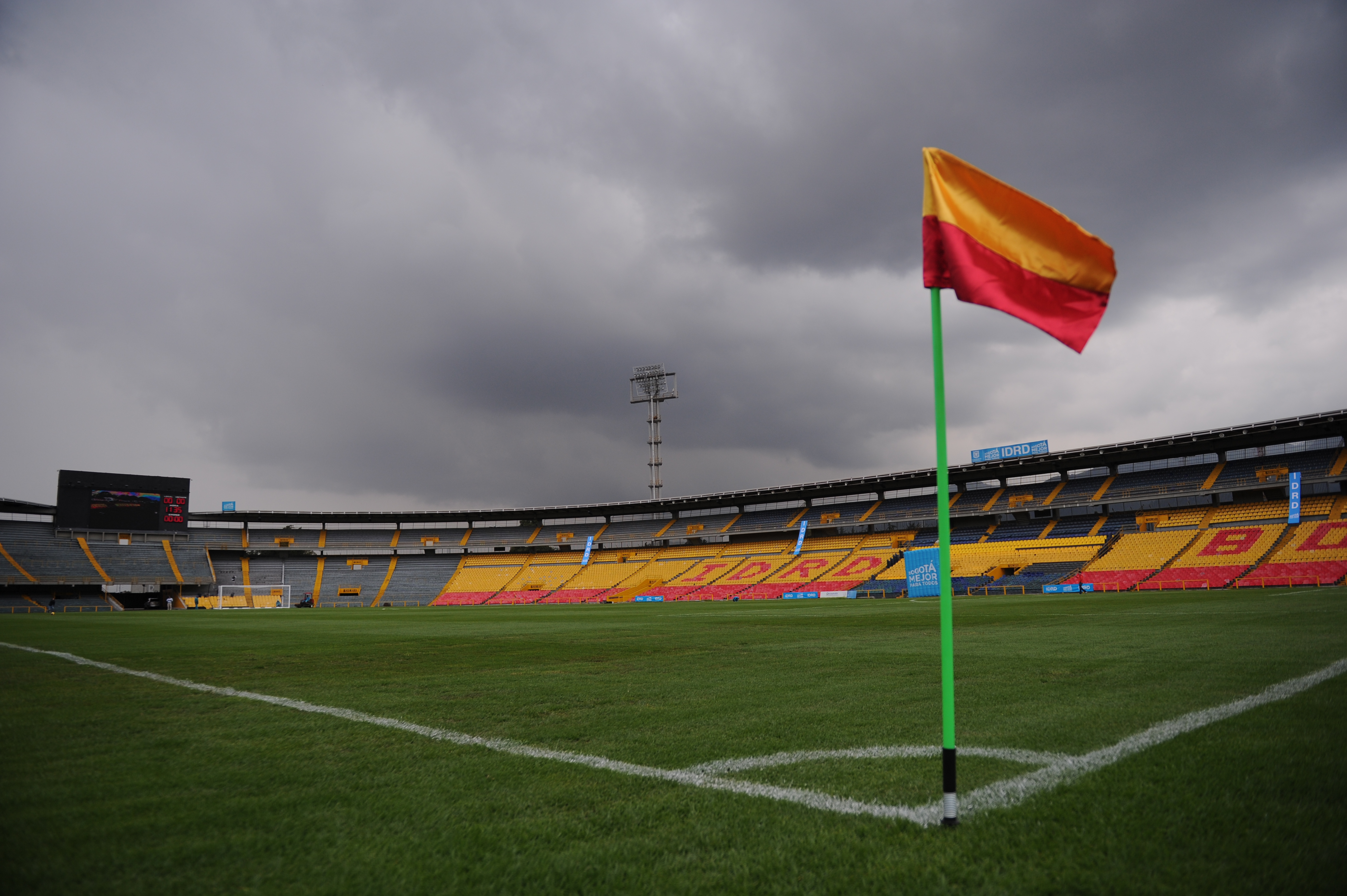Listo el punto de vacunación para los hinchas que vayan al Santa Fe vs Nacional