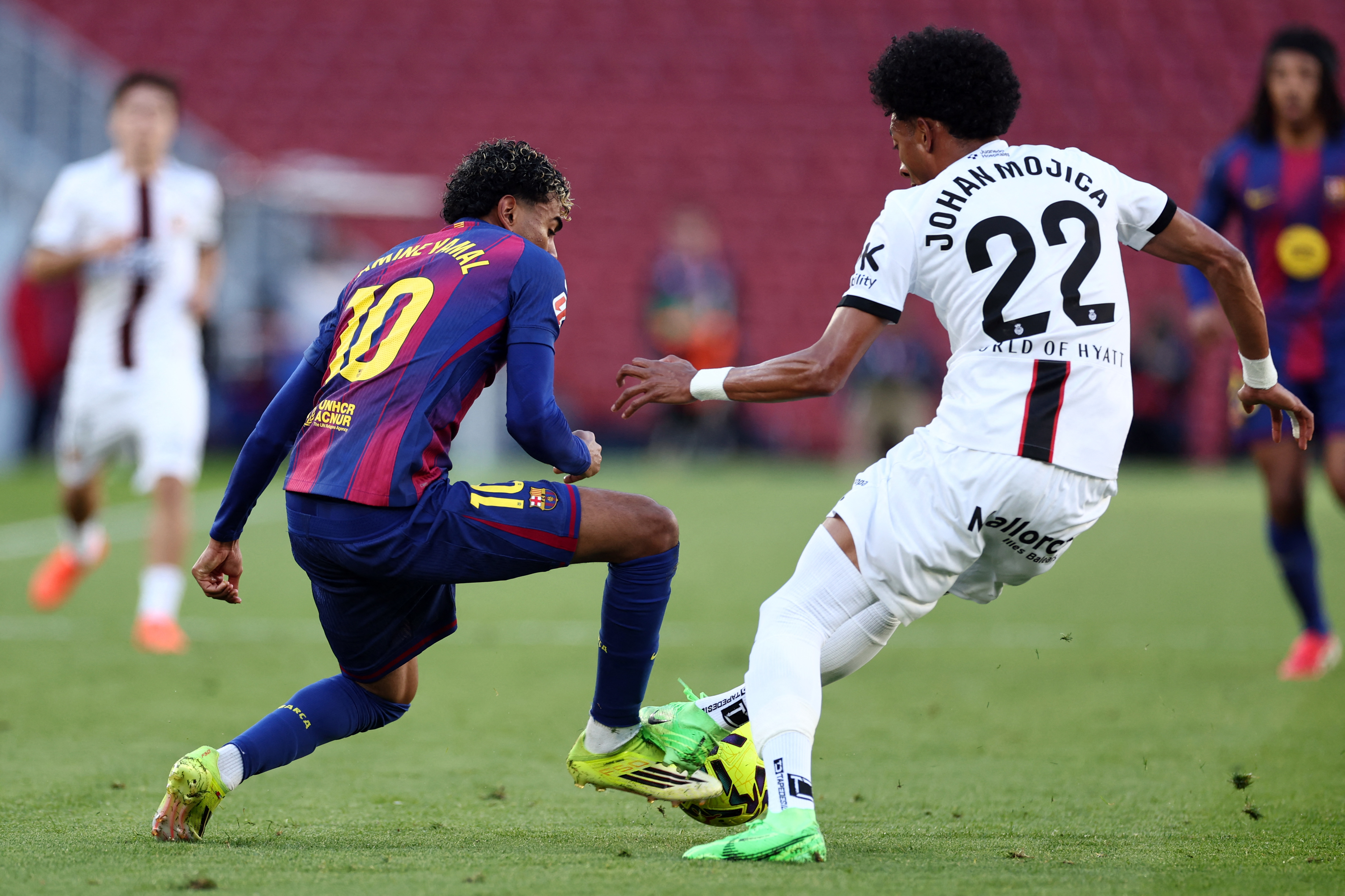 “Le gané los duelos”: la frase de Mojica sobre Lamine Yamal tras perder 3-0 contra Barcelona