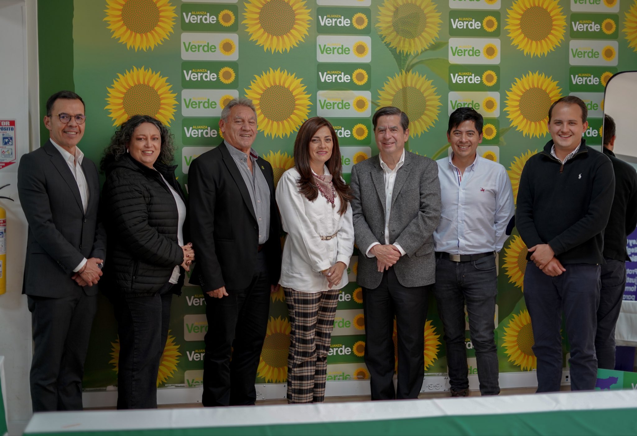 Alianza Verde y En Marcha se mueven para ordenar lista conjunta al Senado