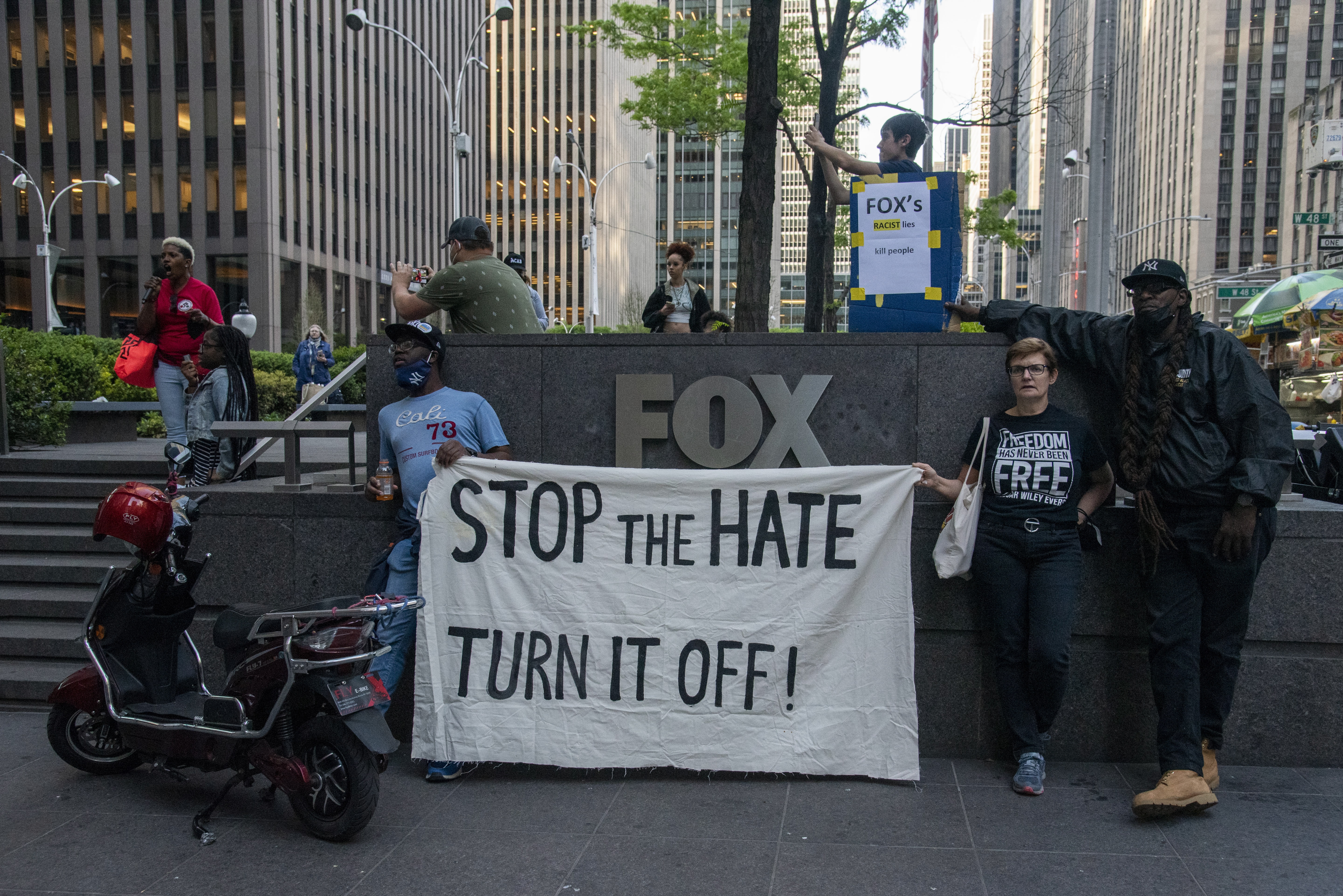 La mentira que costó US$787 millones: cómo el caso Fox News afecta al periodismo