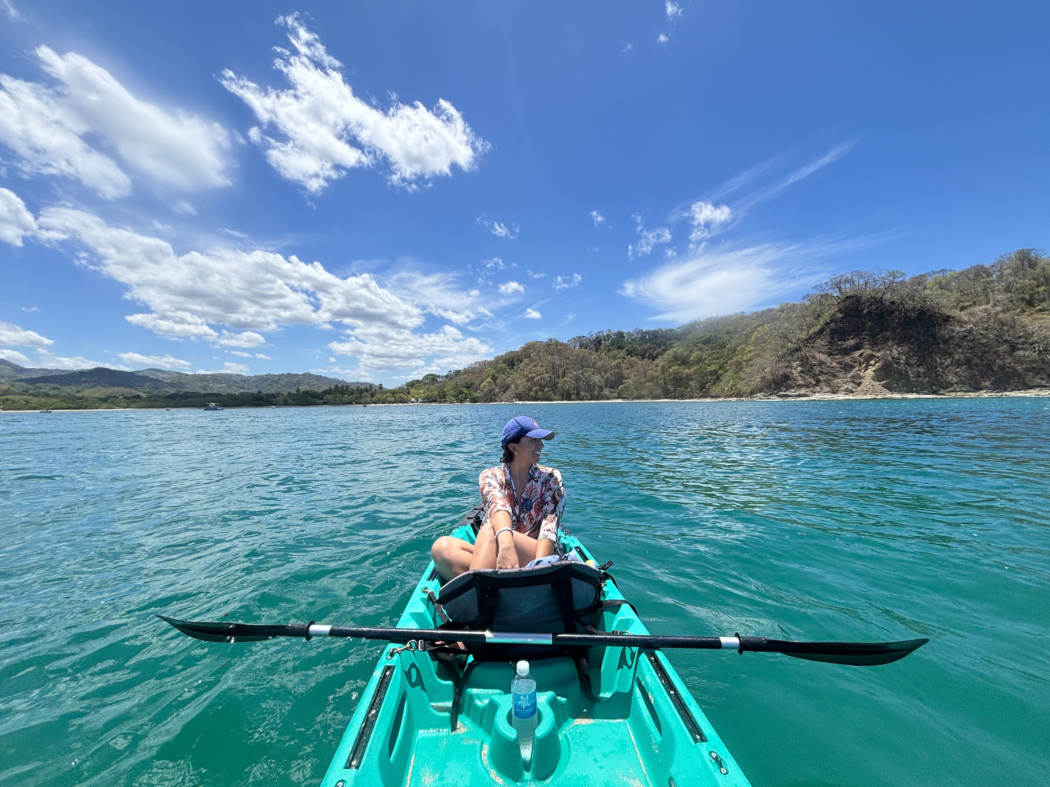 Según el más reciente estudio realizado en noviembre de 2025 por el Instituto Costarricense de Turismo, los colombianos destinan entre el 11 % y el 20 % de sus ingresos mensuales a viajar.