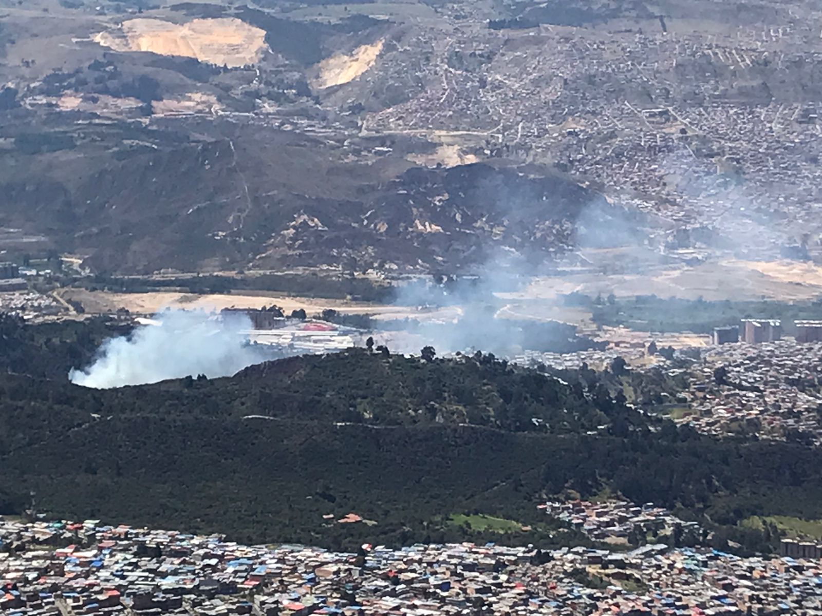 Reportan nuevo incendio forestal en parque Entre Nubes, en la localidad de Usme
