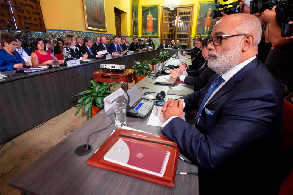 Comenzó reunión del Grupo de Lima que decide si reconoce gobierno de Maduro