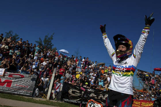 Mariana Pajón, campeona de la cuarta parada de la Copa Mundo de BMX