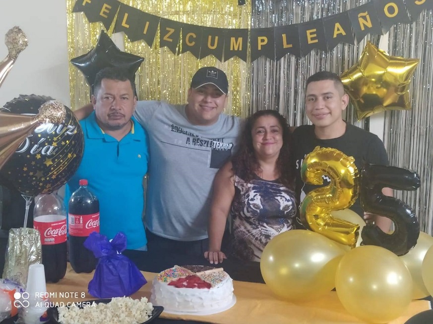 De izquierda a derecha: Luis Eduardo Pinto, Arley Pinto, Janeth Mona y Miguel Ángel Pinto.