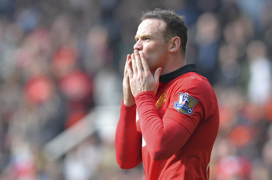 Manchester United goleó y se acerca a los puestos de Europa League