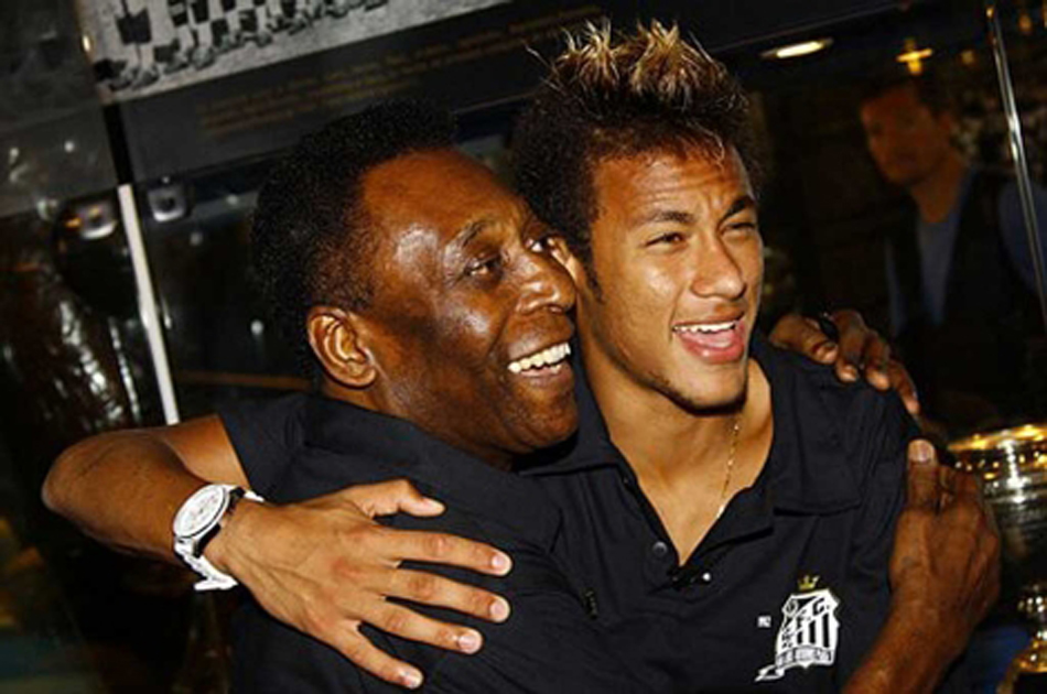 Pelé «pagaría» por la permanencia de Neymar en Brasil