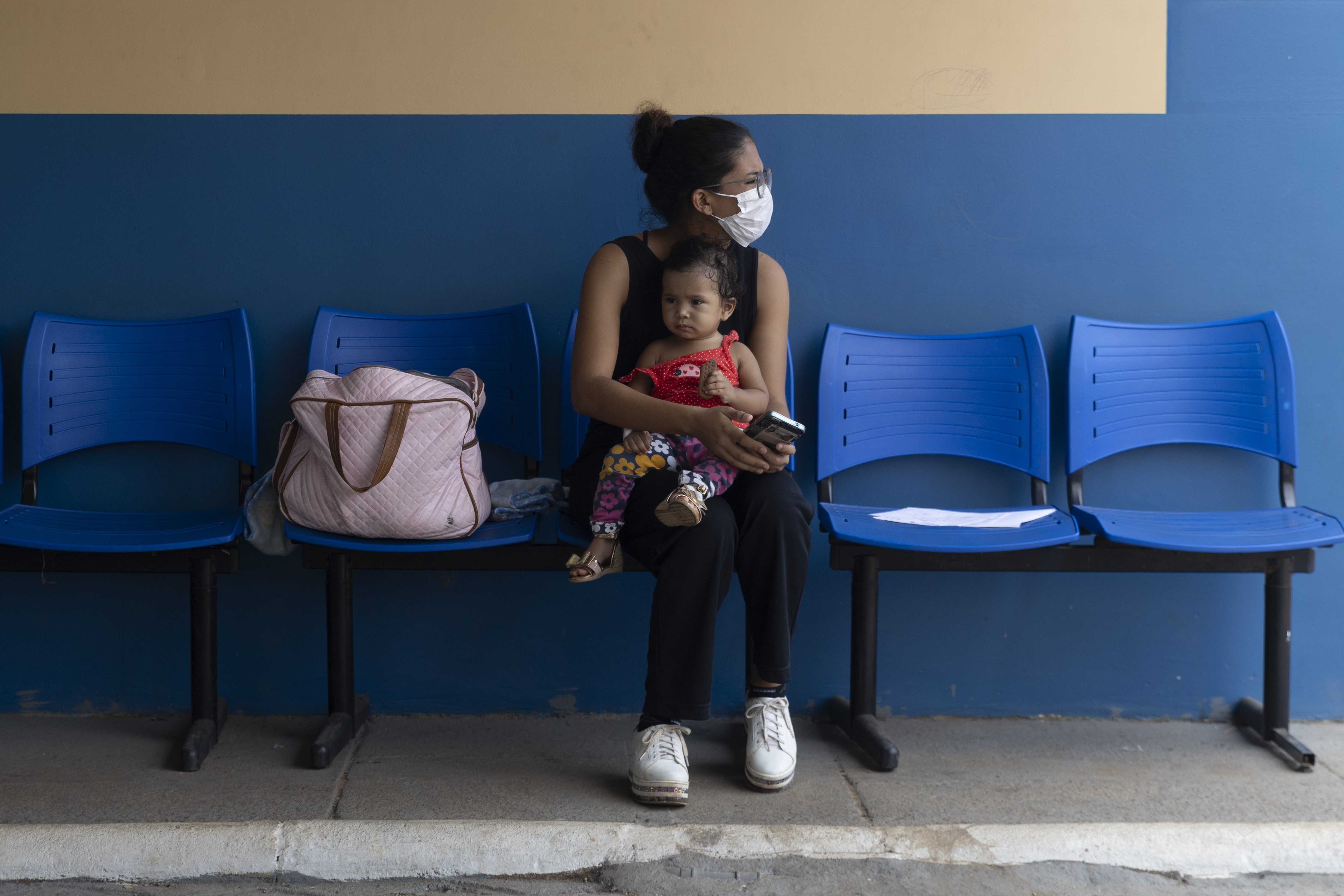 La zona gris de la salud: millones ya no son clasificados como pobres, pero tampoco cotizan