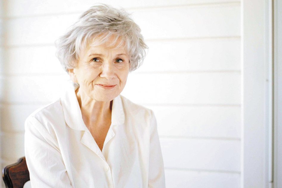 La nueva Nobel de Literatura, la canadiense Alice Munro. / EFE