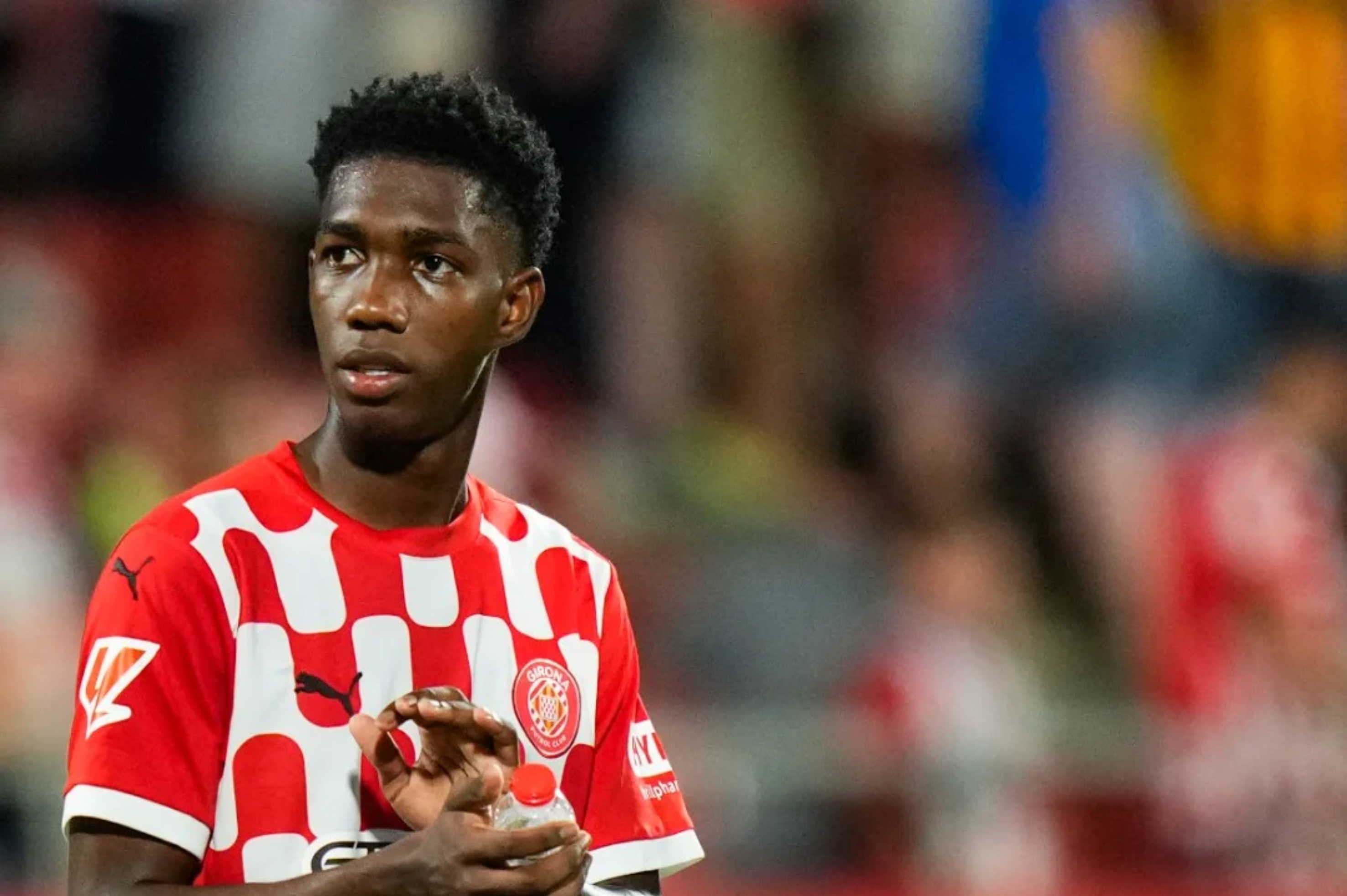 Así le fue a Yaser Asprilla en su primer partido como titular de Girona: video