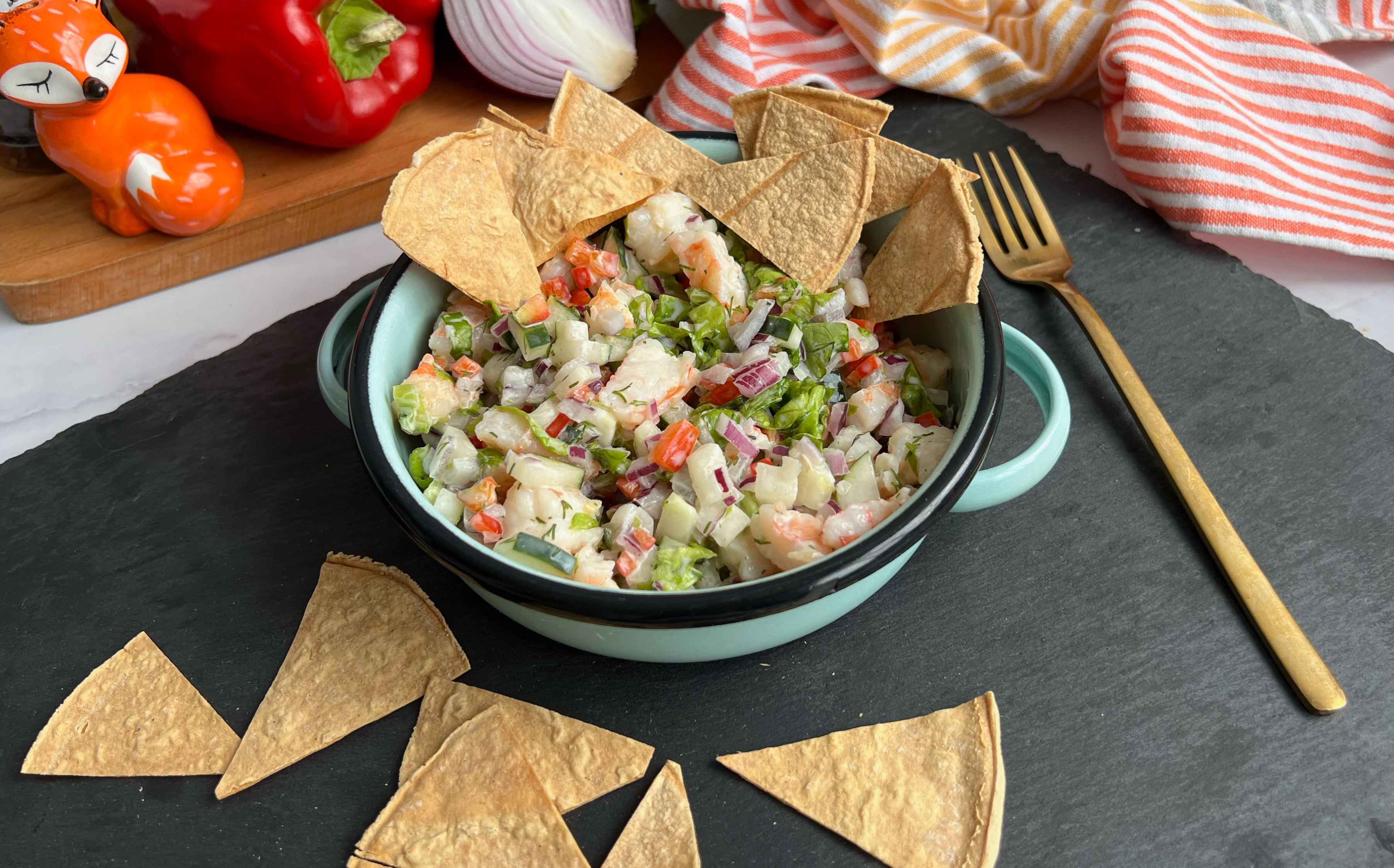 Con cinco ingredientes prepara esta ensalada de camarón