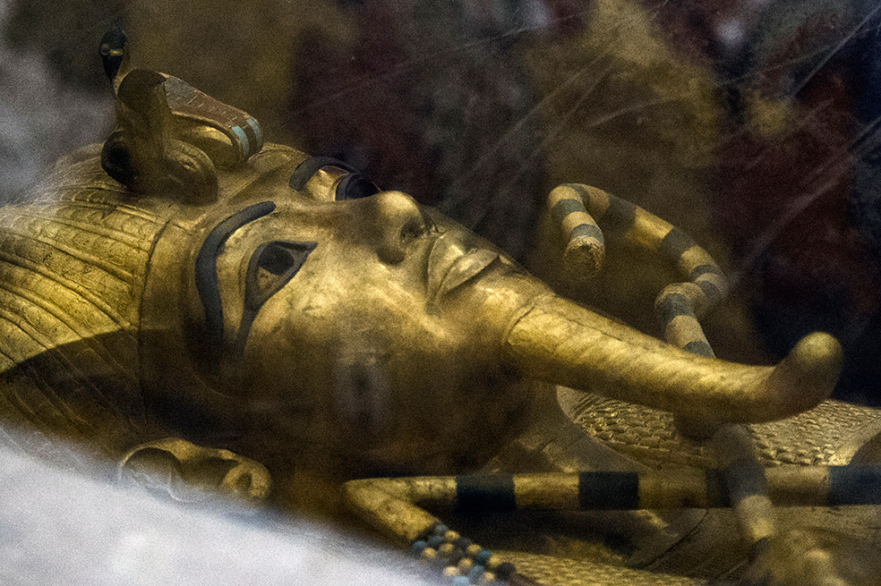 En tumba de Tutankamón estaría cámara secreta de Nefertiti