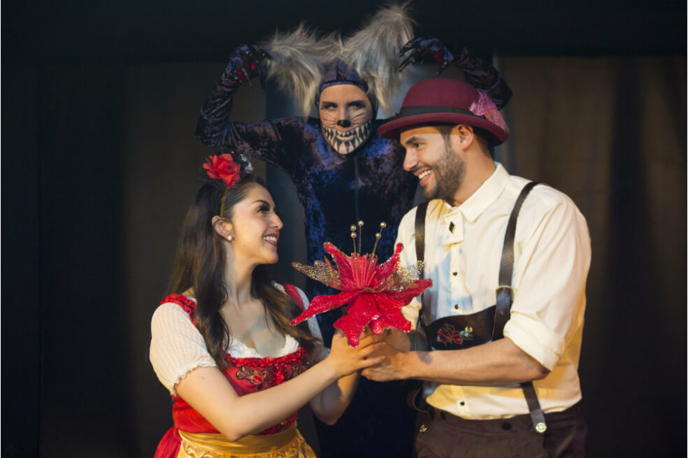 De la obra "La Bruja y la Pajarita" en el Teatro Bernardo Romero. / Cortesía