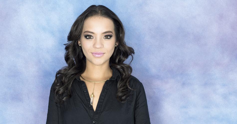«El aceite de coco es mi mayor aliado de belleza» Natalia Reyes